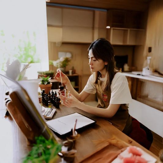 The Role of Alcohol in Perfumes